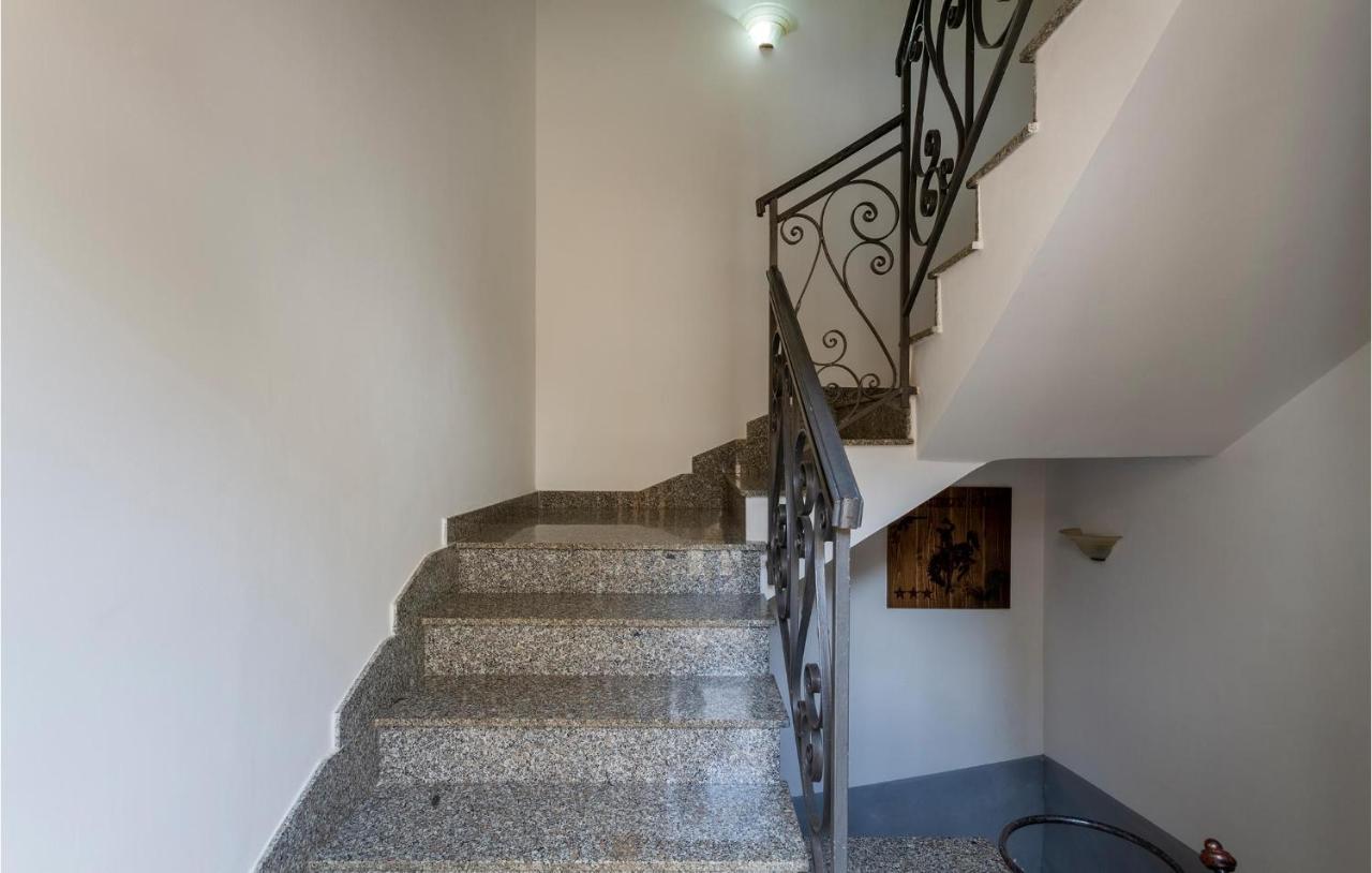 Lovely Apartment In Carovigno With Kitchen Exterior foto