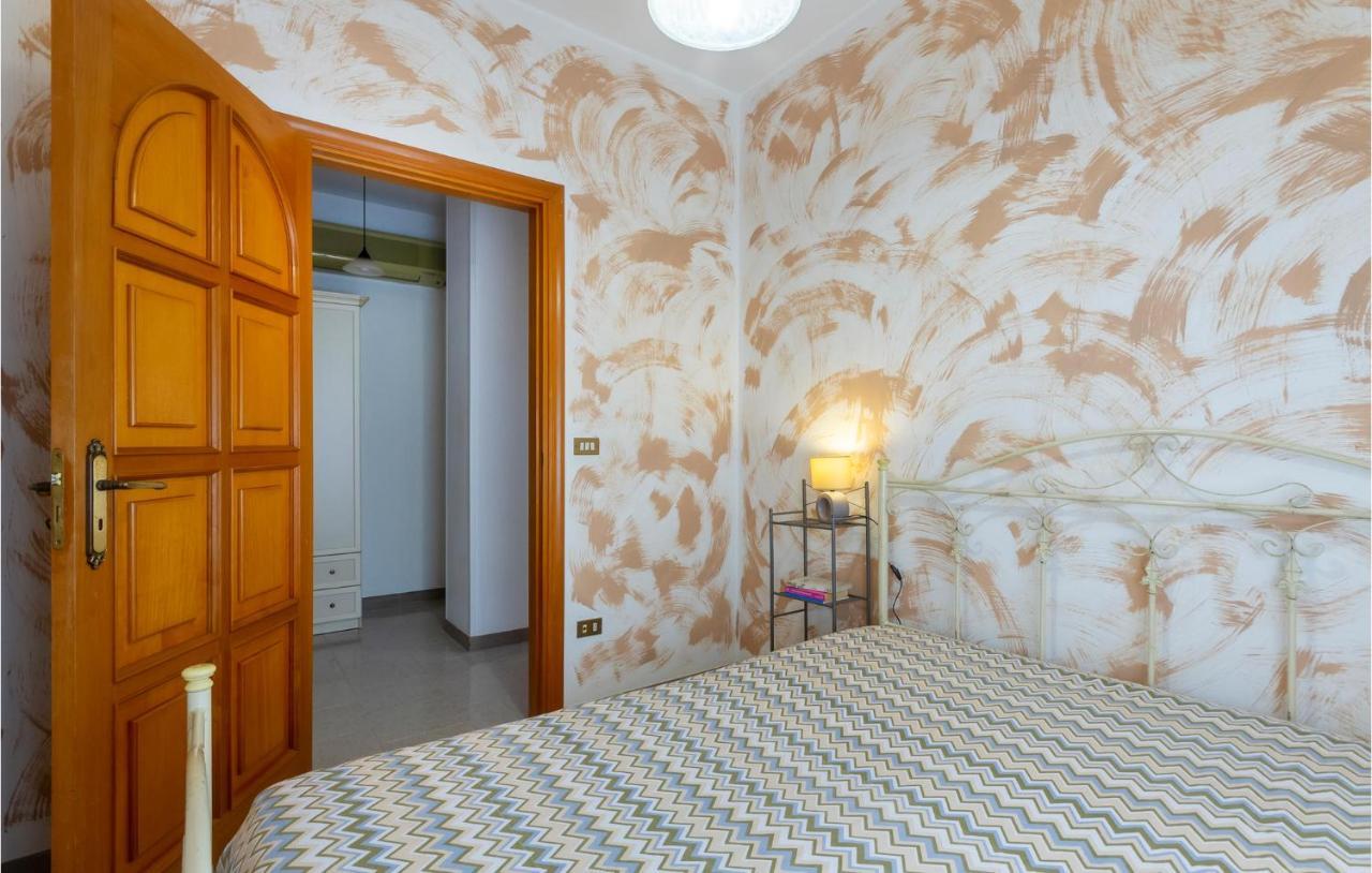 Lovely Apartment In Carovigno With Kitchen Exterior foto